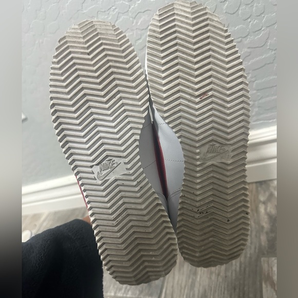 Nike Cortez big kids size 6.5 - Picture 7 of 7